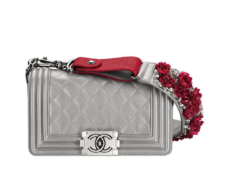 Chanel（香奈儿） Metiers d’Art 早秋手袋系列_二手奢侈品包和正品有什么区别