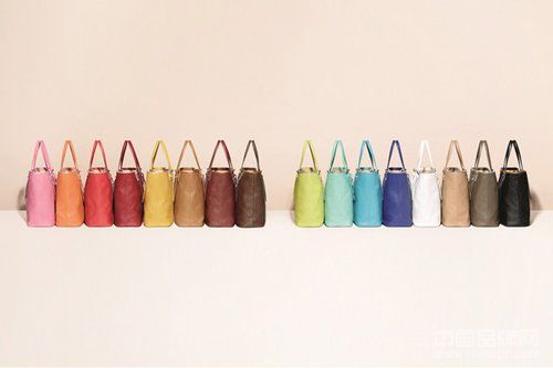 Longchamp 全新春夏「LM Cuir」时光印记系列_广州奢侈品包包拿货微信