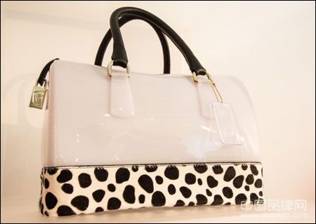 FURLA 推出2012秋冬新品_二手奢侈品包包在哪里有卖