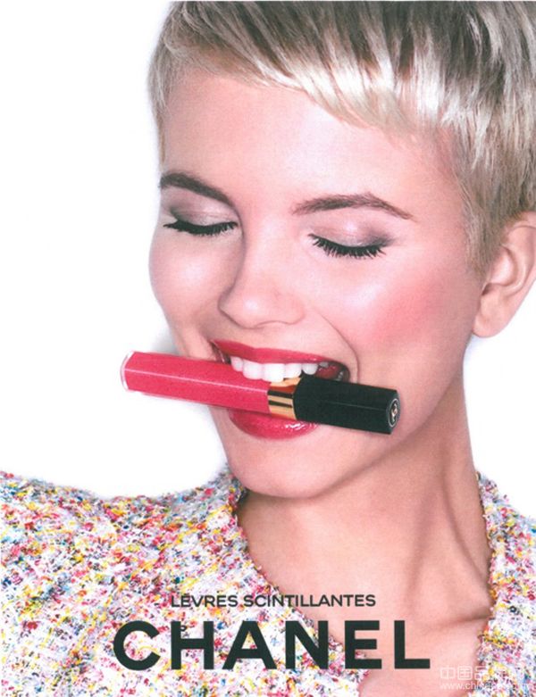 Chanel（香奈儿）全新晶亮唇蜜粉红霓彩系列