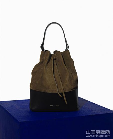 Céline2012早春手袋引领前沿时尚_二手奢侈品二手奢侈品包包哪里买