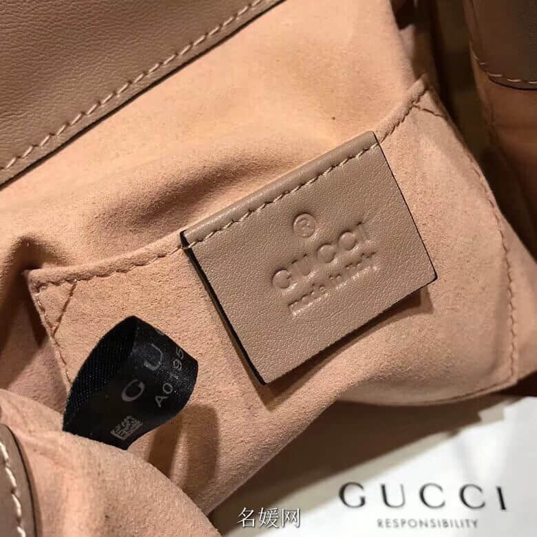 Gucci/古奇 528129 新款 GG Marmont系列绗缝背包双肩包