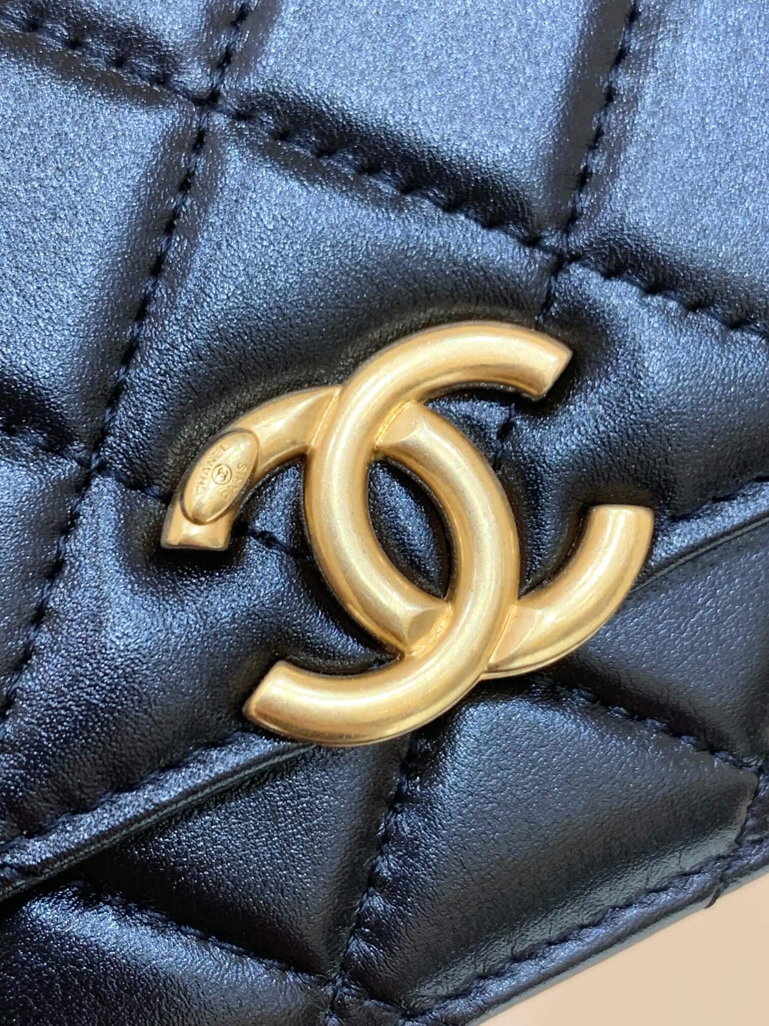 Chanel 2021早秋高级手工坊系列小金珠系列发财包