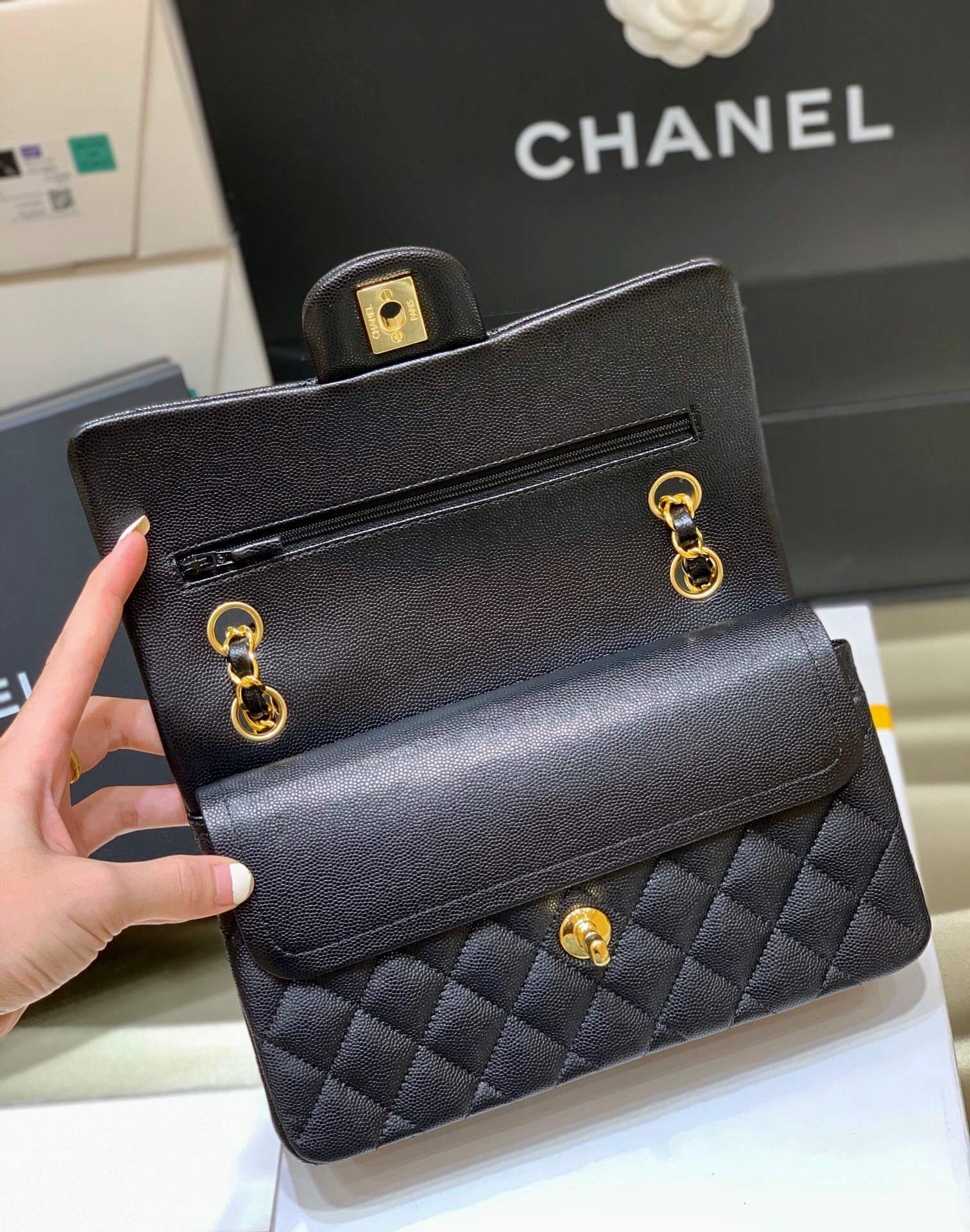 Chanel CF23 Classic flap bag A01113黑色小球纹牛皮金扣