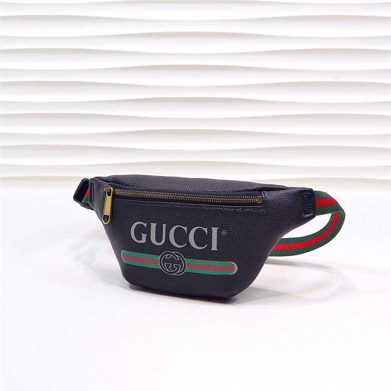 Gucci古驰 530412 黑色 Gucci标识印花皮革腰包