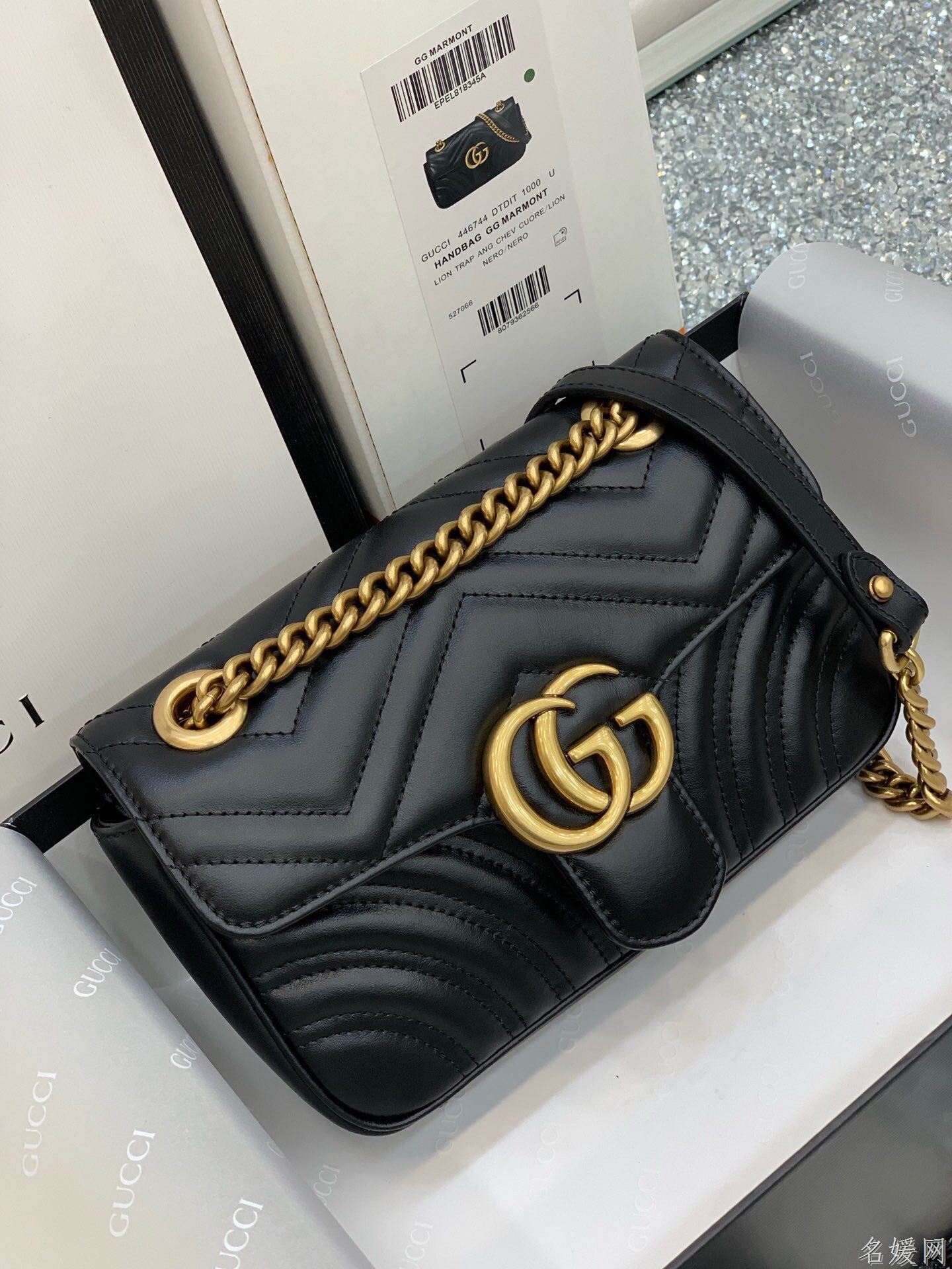 Gucci GG Marmont系列绗缝迷你手袋 446744 DTDIT 1000
