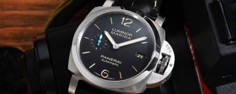 luminor marina 是什么品牌的手表?