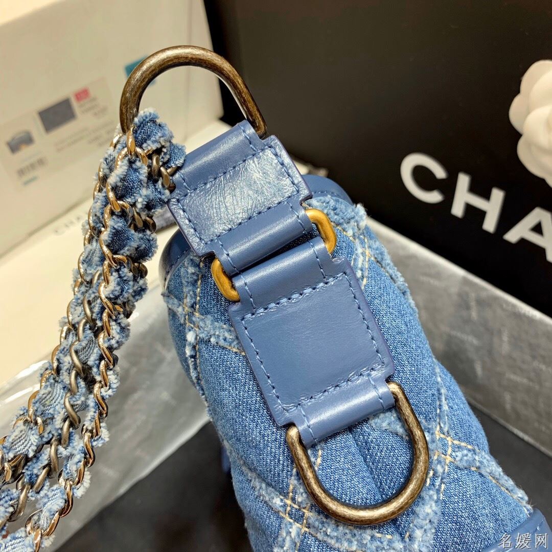 Chanel/香奈儿 A91810 2020新款牛仔布小号流浪包