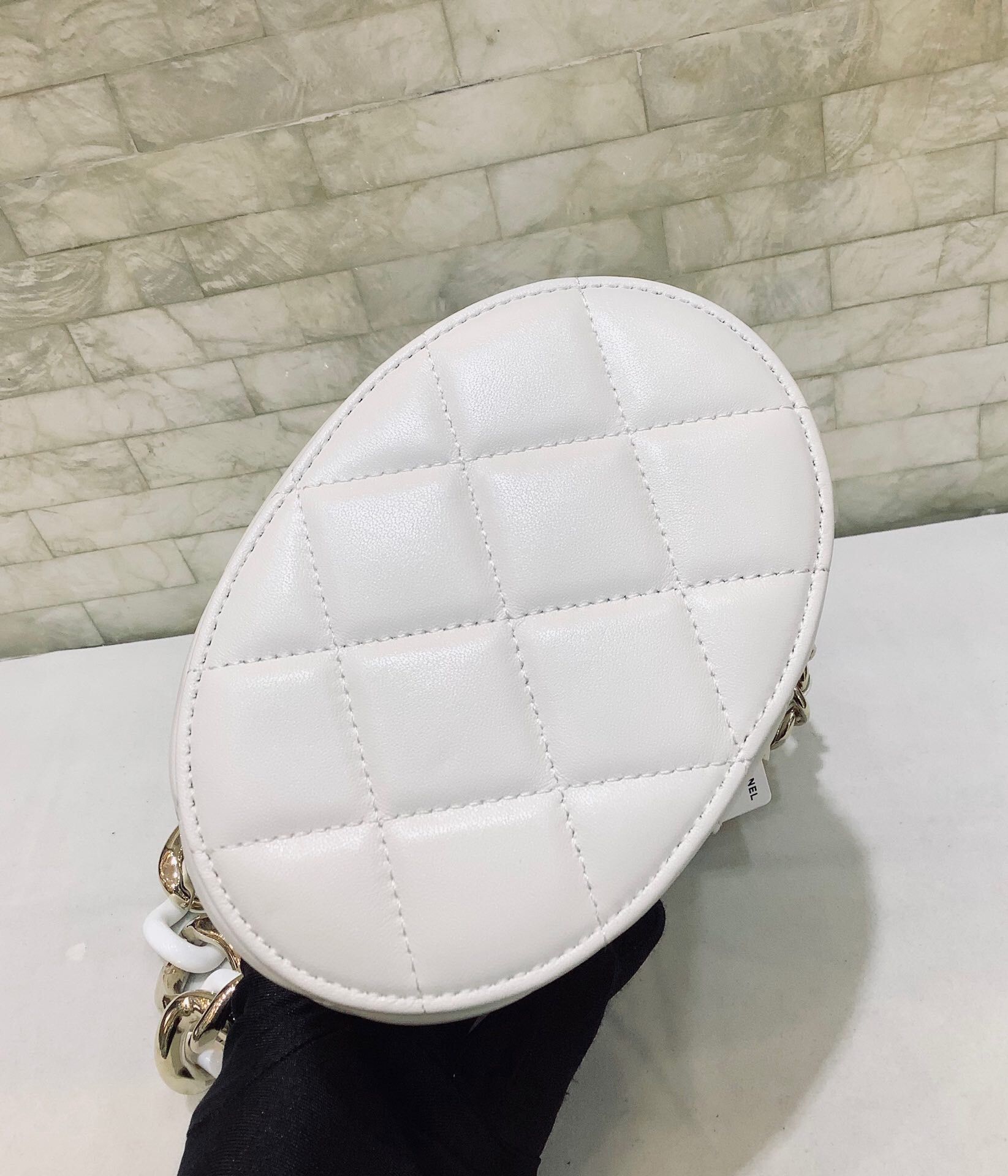 Chanel/香奈儿 AS1355 2020新款小羊皮菱格圆桶化妆包