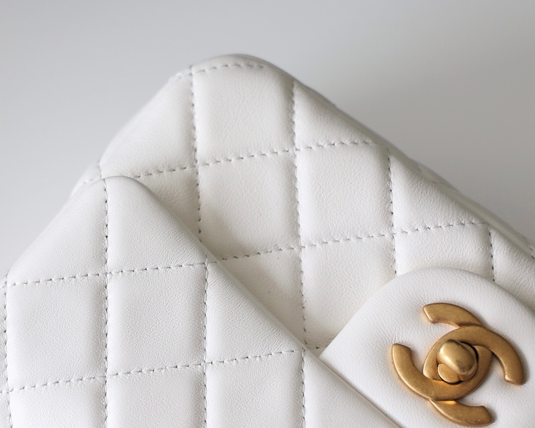 Chanel Flap Bag CF羊皮大Mini金球包 AS1787白色