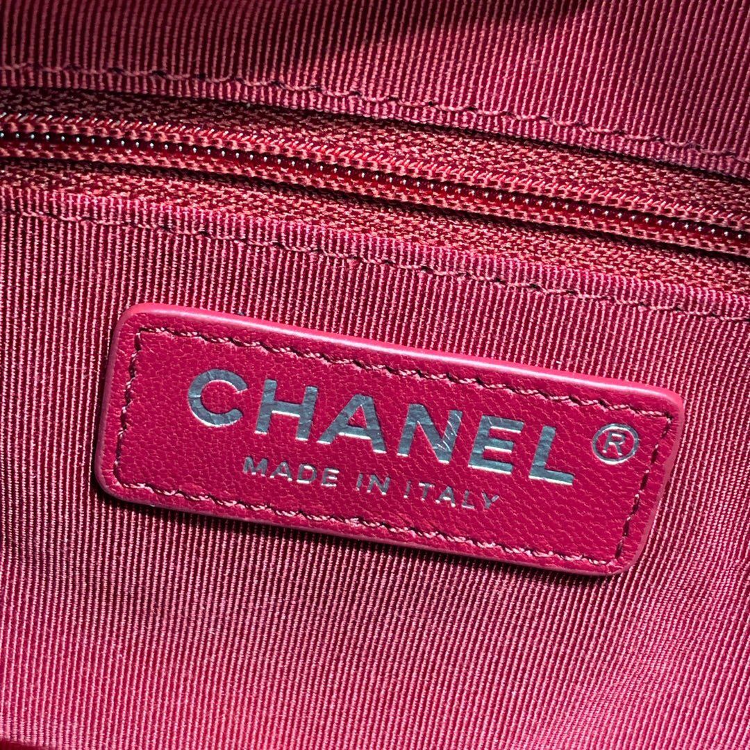 Chanel/香奈儿 A91810黑色 2020新款V纹GABRIELLE小号流浪