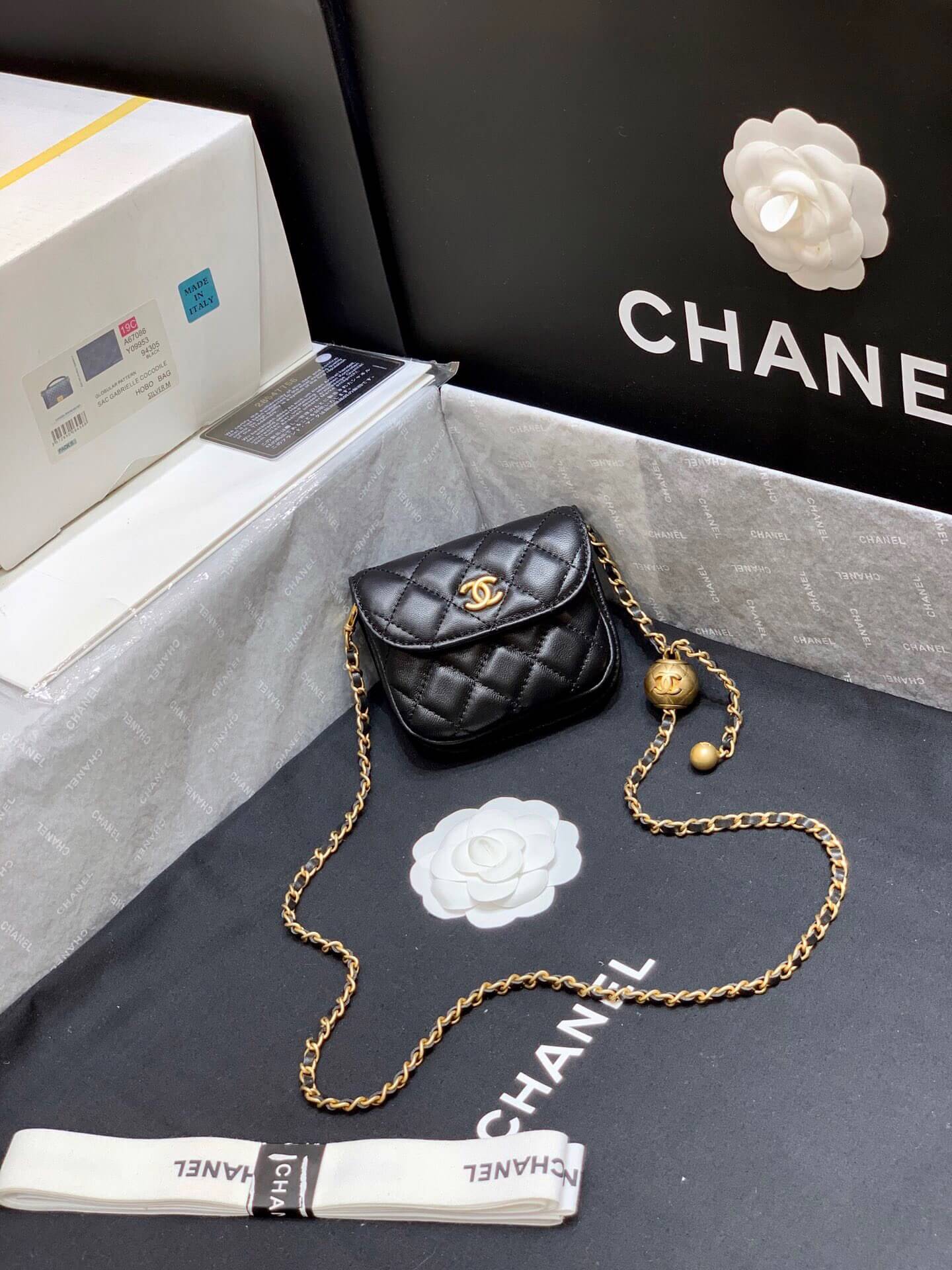 Chanel/香奈儿Waist bag AP1461 B02991 94305 小金珠羊皮腰