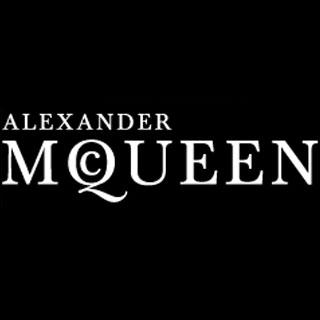 潮牌麦昆( Alexander McQueen)，是英国著名的服装设计师创办