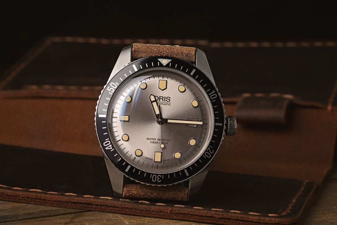 Oris Divers 65 Sixty-Five Silver Dial Guide