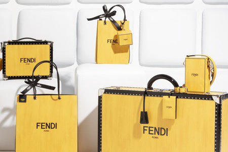 FENDI购物提袋迈向奢华新境界 拎起来美美的又有点派