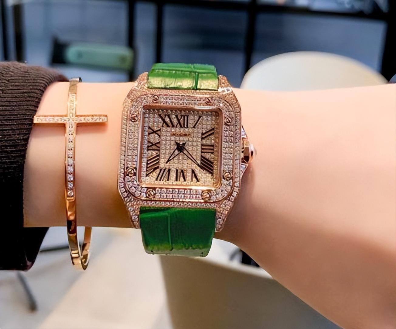 奢侈品手表丨女生第一块奢牌表，你会怎么做选择？